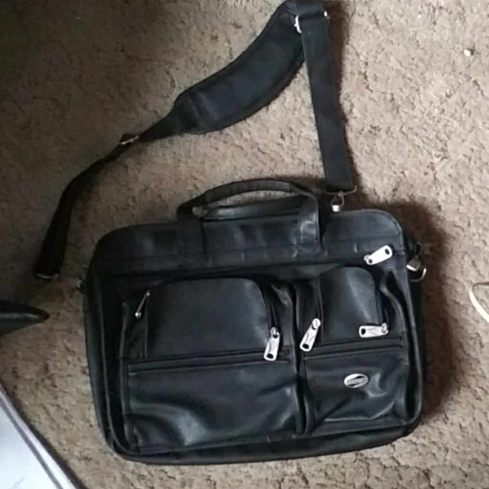 Computer Case - image 2